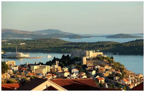 Apartment Anamarija With Sea View Šibenik Extérieur photo